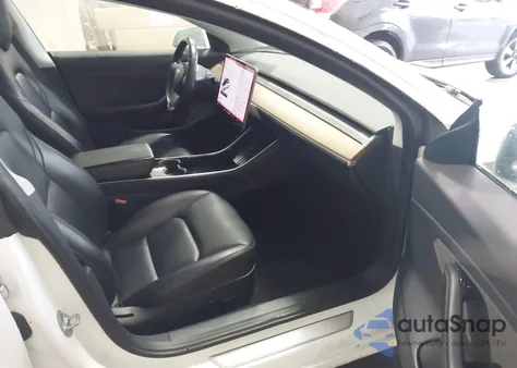 2020 Tesla Model 3 Standard Range Plus Rear-Wheel Drive/Standard Range Rear-Wheel Drive from USA, damaged, VIN 5YJ3E1EA0LF612680